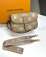 Сумка Louis Vuitton Сэтчел Diane темно - бежевого цвета