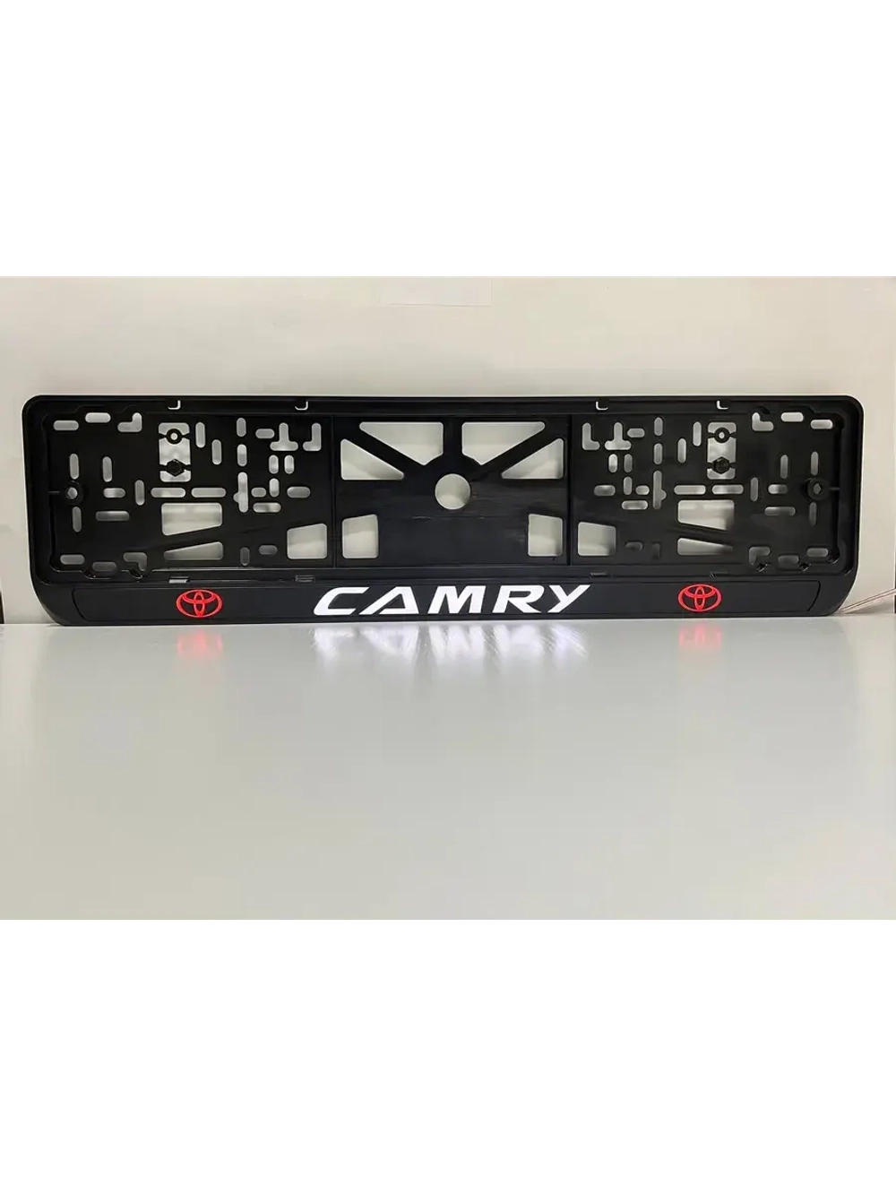 Рамка для номера с подсветкой. RLOGO Camry.