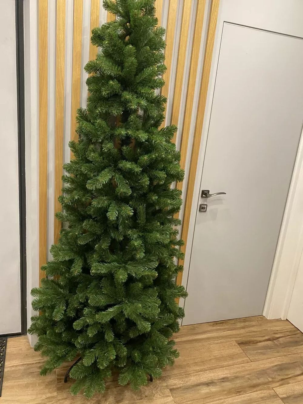 Ель половинка "Эльза" пристенная-угловая (пвх) от 1,5 м до 2,1 м