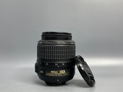 Nikon D5000 Kit 18-55mm