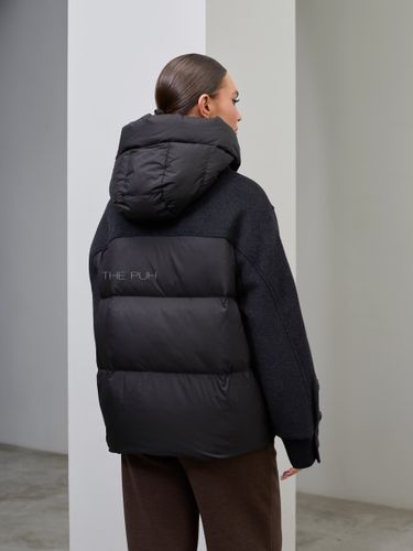 Комбинированный черный пуховик с капюшоном