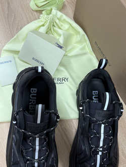 Кроссовки Burberry