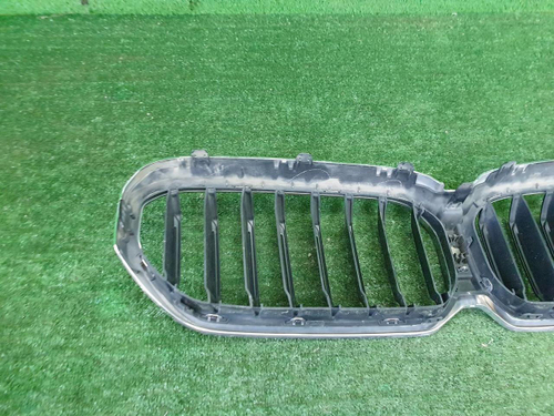Решетка радиатора BMW 5er G30 (2020-2023)