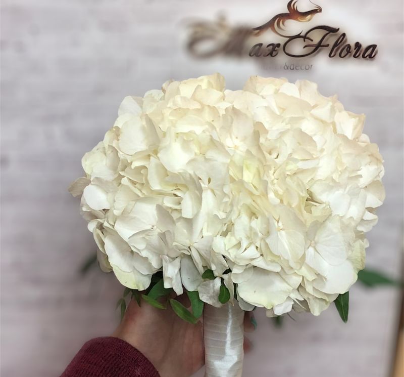 Букет невесты Гортензия (БН- 1)