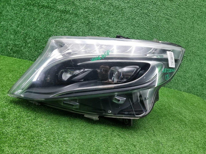 Фара левая Mercedes V w447 (2014-н.в.) LED