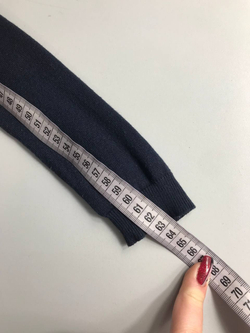 Кардиган Armani Jeans удобный, маркировка 36, визуально 42 размер