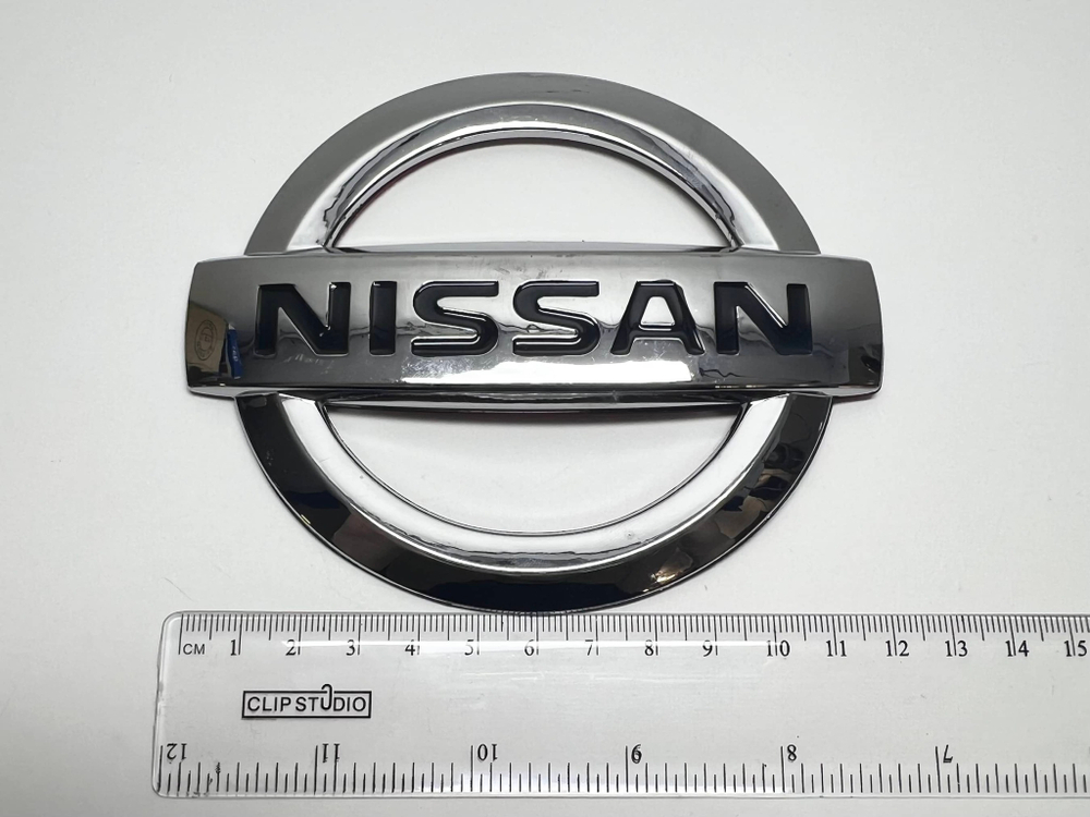 Логотип (шильдик, надпись, эмблема) "Nissan" 11.5см для крышки багажника / решетки радиатора / капота