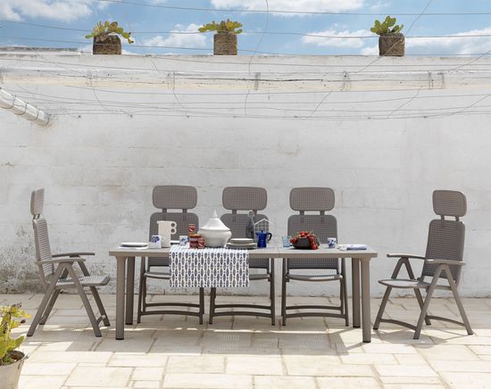 Кресло пластиковое складное Acquamarina цвет тортора Италия