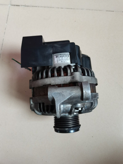 Генератор оригинальный Mazda 6 Mazda 3 Ford Focus Mondeo