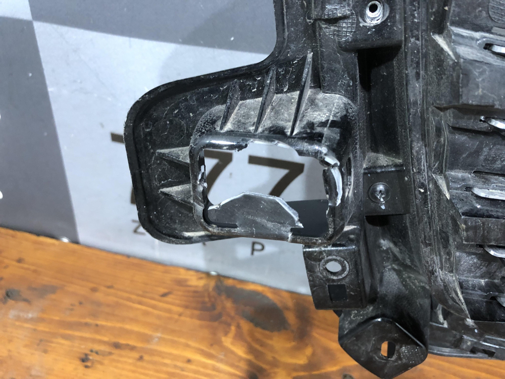 Решетка радиатора Haval Jolion 21-нв Б/У Оригинал 5509132XST01A