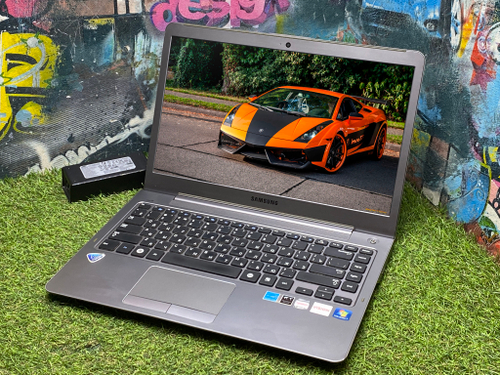 Ноутбук Samsung 14" AMD A6/4GB/500GB/Radeon 1GB/ NP535U4C-S02[np535u4c-s02ru]/Windows 7