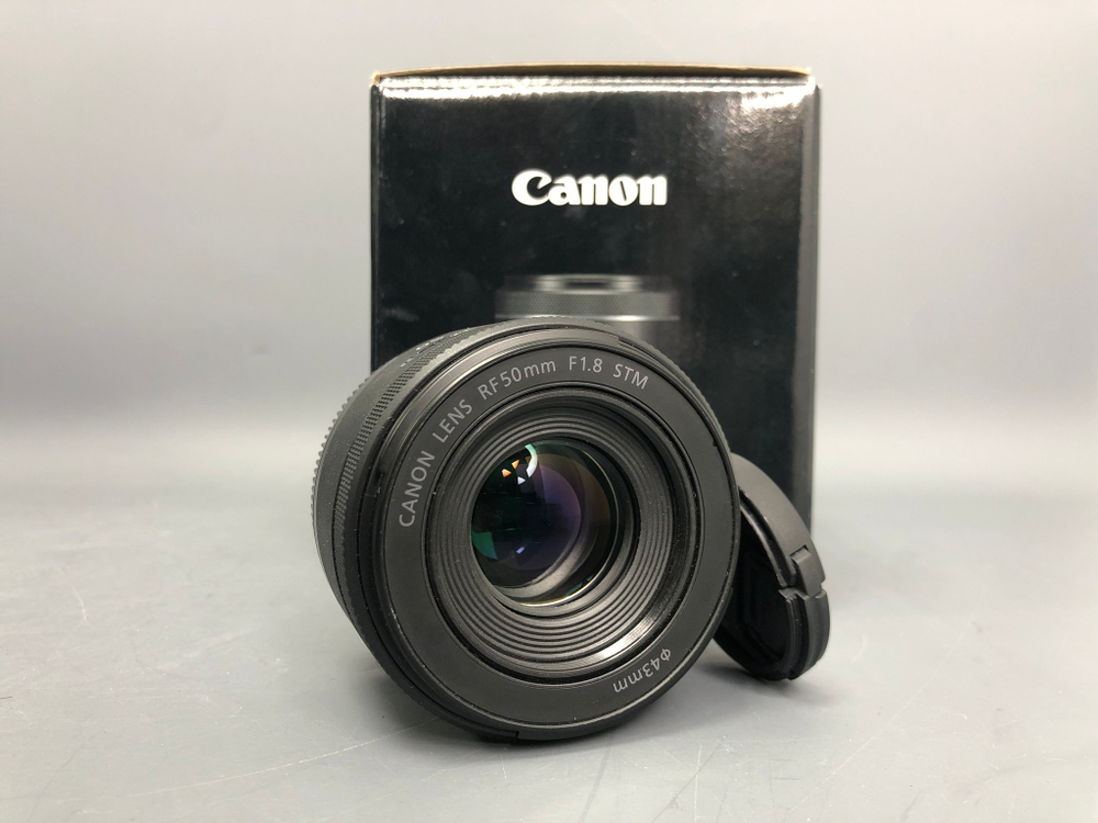 Canon RF 50mm 1.8 STM