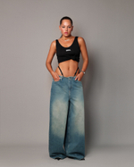 Джинсы бананы