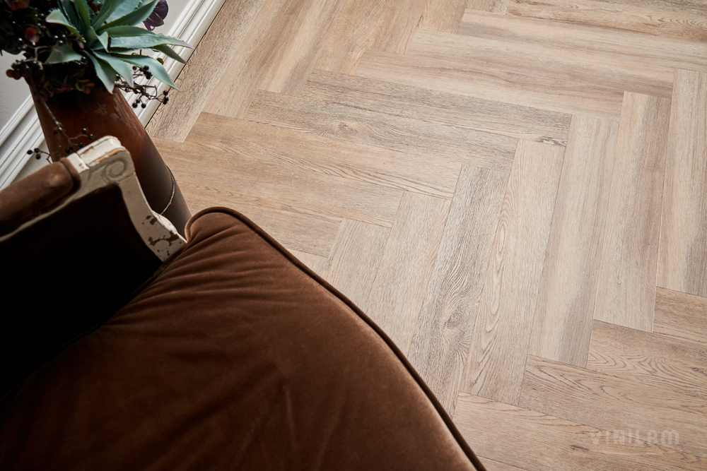 Виниловый ламинат VINILAM PARQUET Herringbone GD11133 Паркет Северный Glue