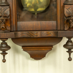 Настенные часы поставщика царского двора