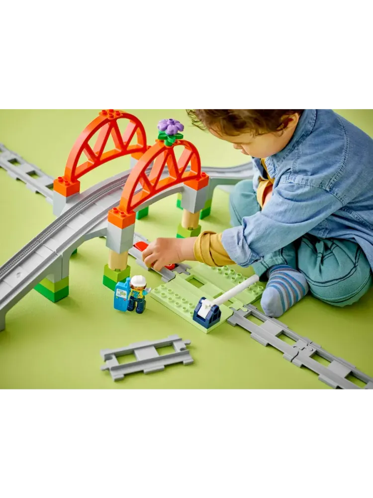 Конструктор DUPLO 10426 Железнодорожный мост и рельсы