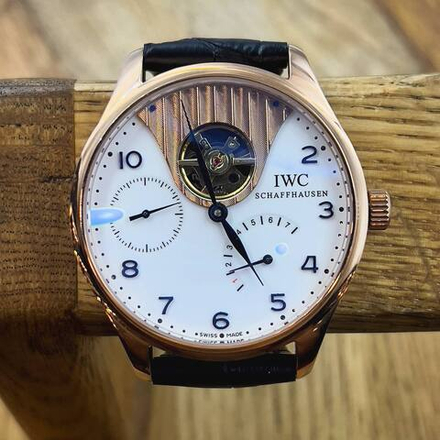 Часы IWC