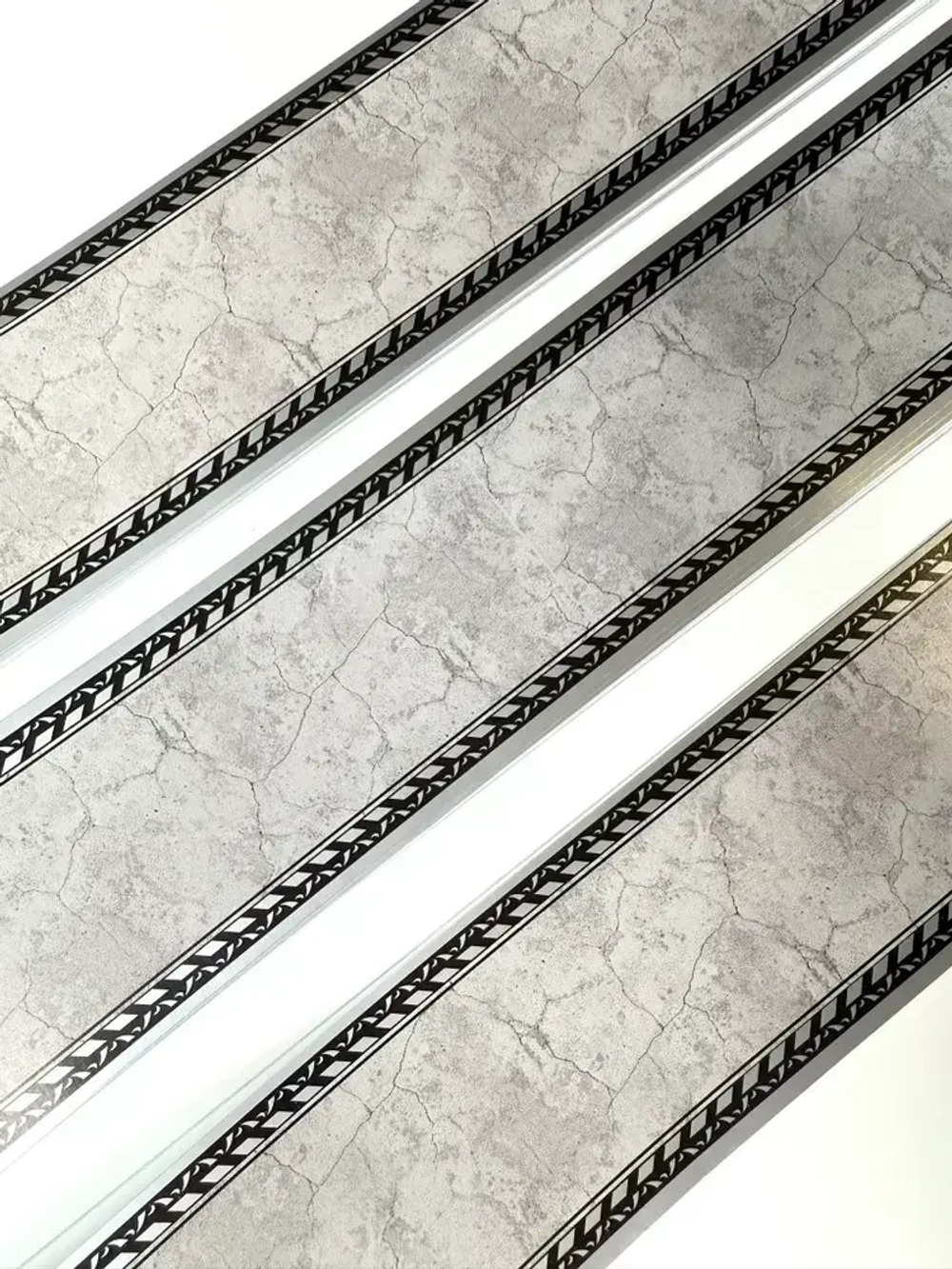 Бордюр №661 (ширина 5,4 см на 13,8м)