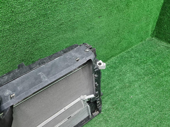 Кассета радиаторов BMW 3er G20 (2018-н.в.)