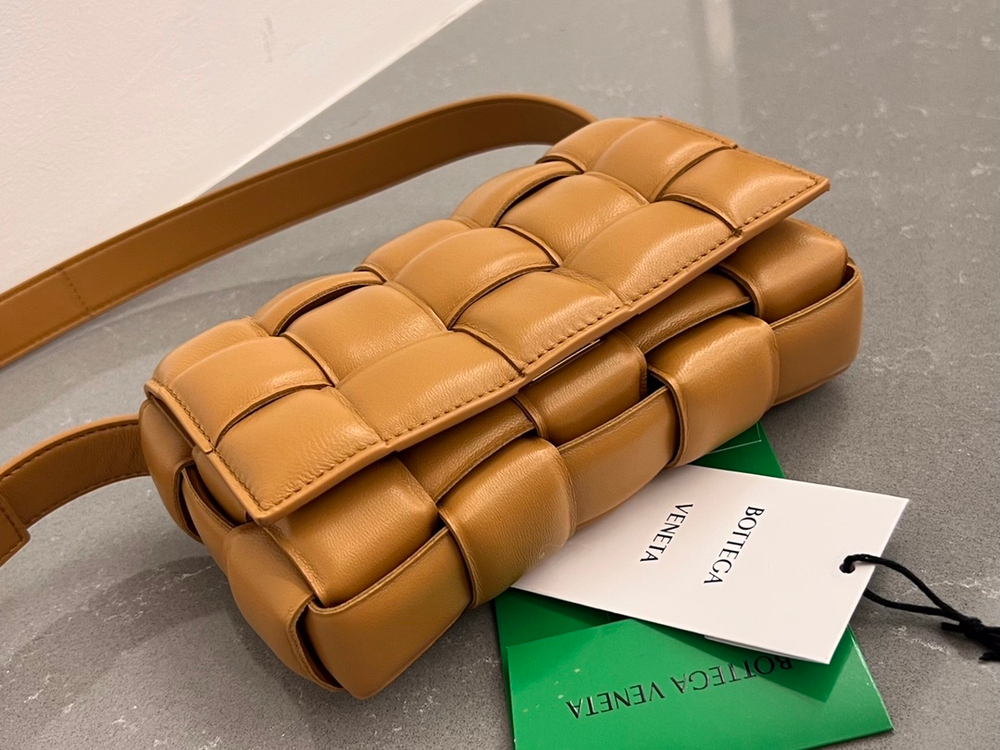 Bottega Veneta Small Padded Cassette 19 cm