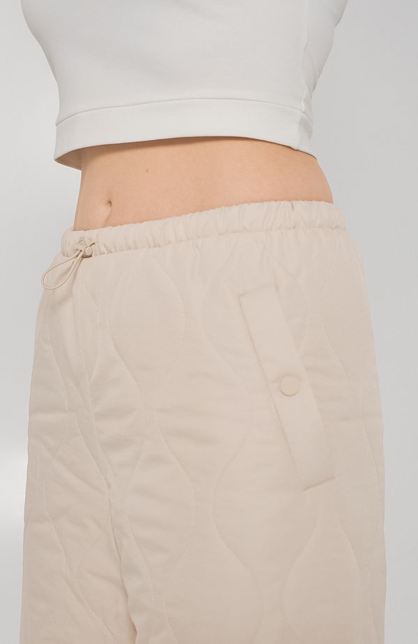 Брюки стёганые AT019 ванильные - фото 6