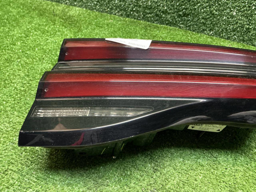 Фонарь левый внутренний BMW X3 G01 (2021-2024)