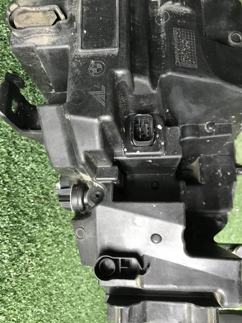 Битая Фара правая BMW 8er G14 G15 G16 18-22 Laser
