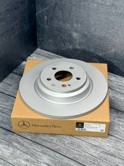 Тормозной диск задний Mercedes-Benz A1674238700