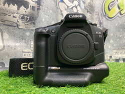 Canon EOS 33 + Battery Pack