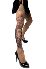 Чулки с принтом в виде девушки в маске на правой ножке (Размер: S-M-L) (Цвет: бежевый)