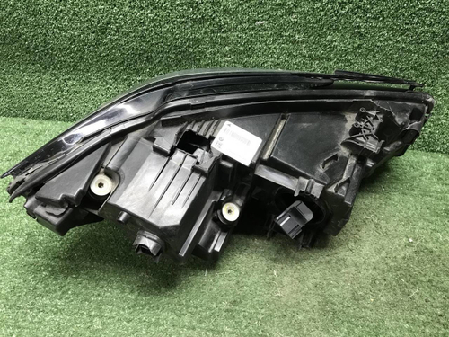 Битая Фара левая BMW 3er G20 (2018-2022) LED