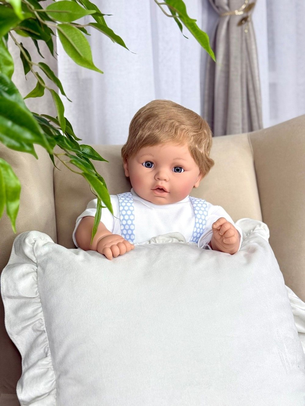 Кукла Berbesa мягконабивная 62см Dulzon (8050S)