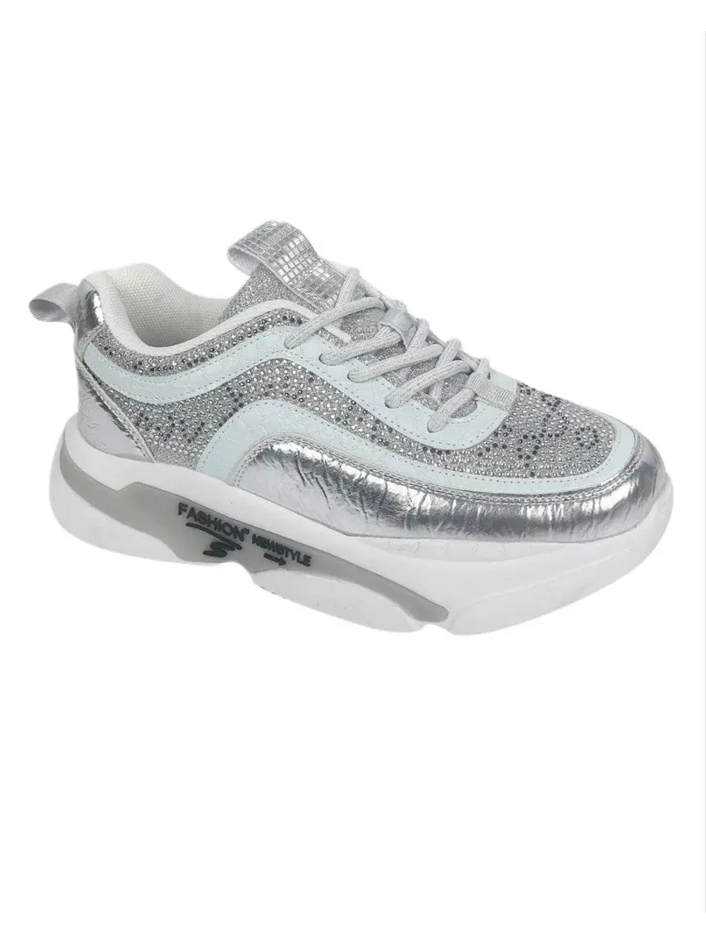 Кроссовки для девочки