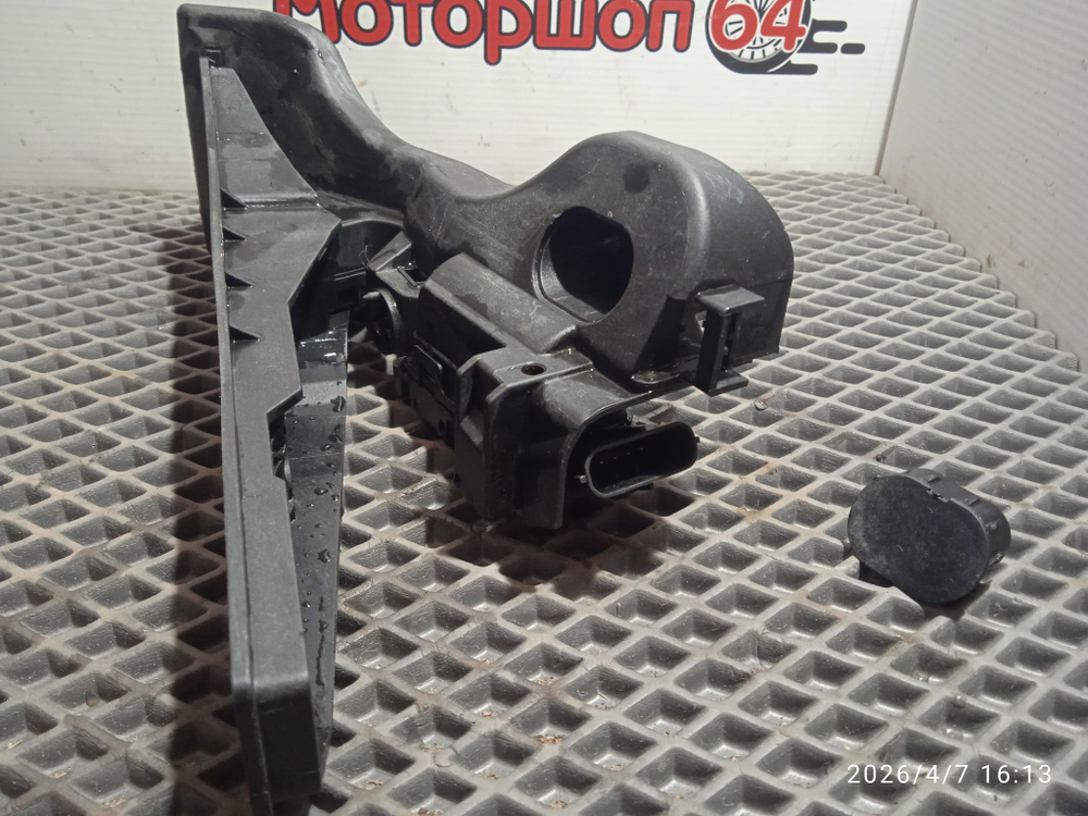 Педаль газа (электронная) Шкода Октавия А5 1.4 BUD Б/У