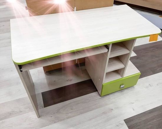 Стол письменный КЕЙТИ правый