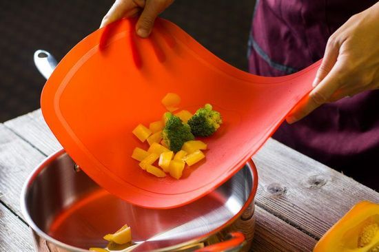 Доска Samura термопластиковая, 380х250х2 мм (оранжевая) SF-02OR