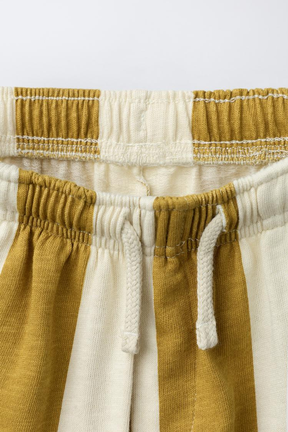 ZARA ПРЯМЫЕ БРЮКИ ИЗ МЯГКОЙ ТКАНИ В ПОЛОСКУ, ОХРА