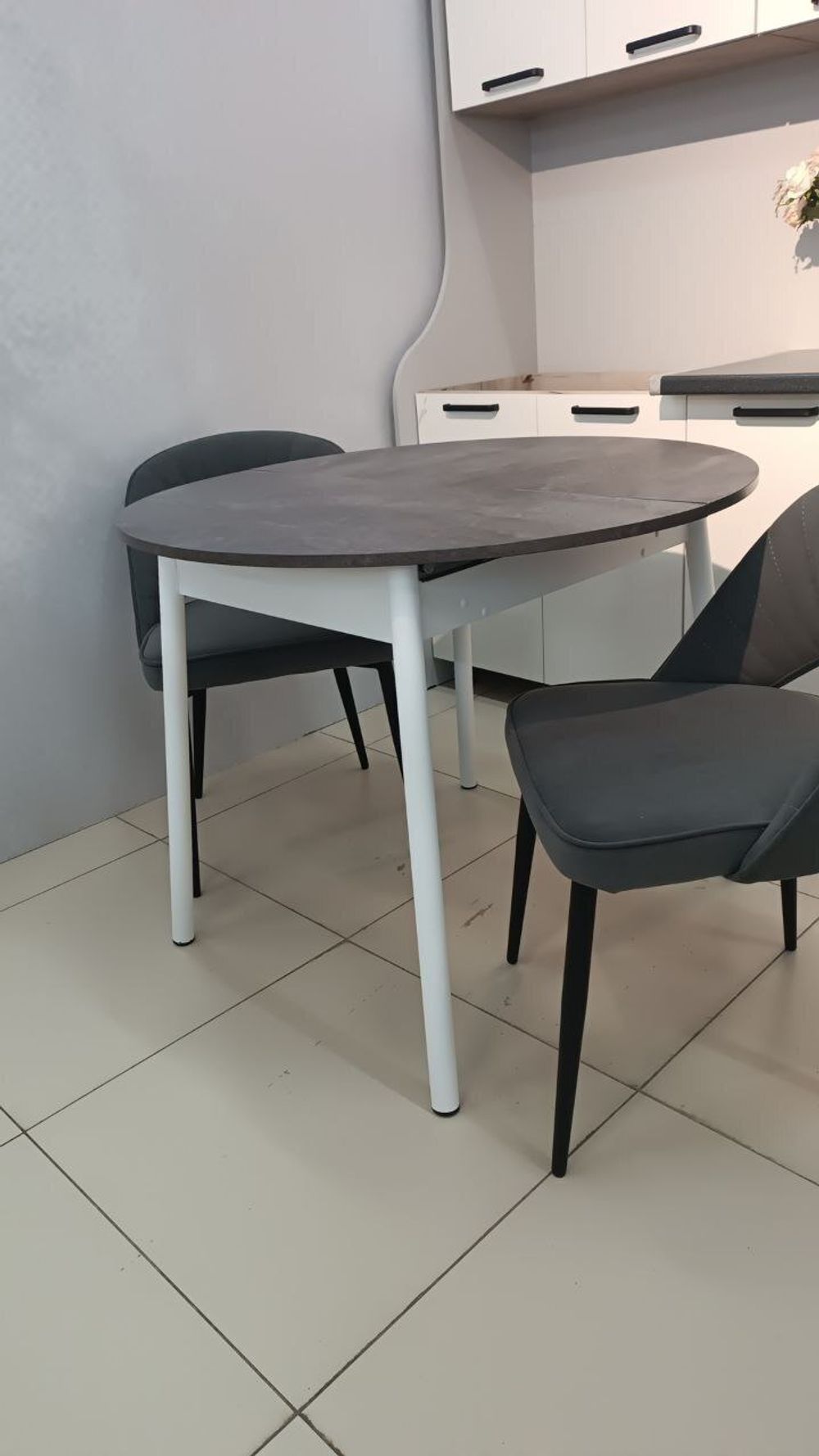 Стол Круг ЛДСП раздвижной (подстолье раздвижное файн белый)