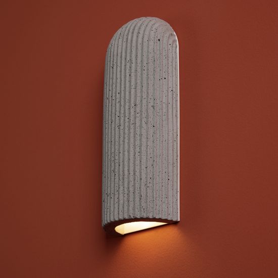 Настенный светильник (бра) Freya FR5582WL-01GF1