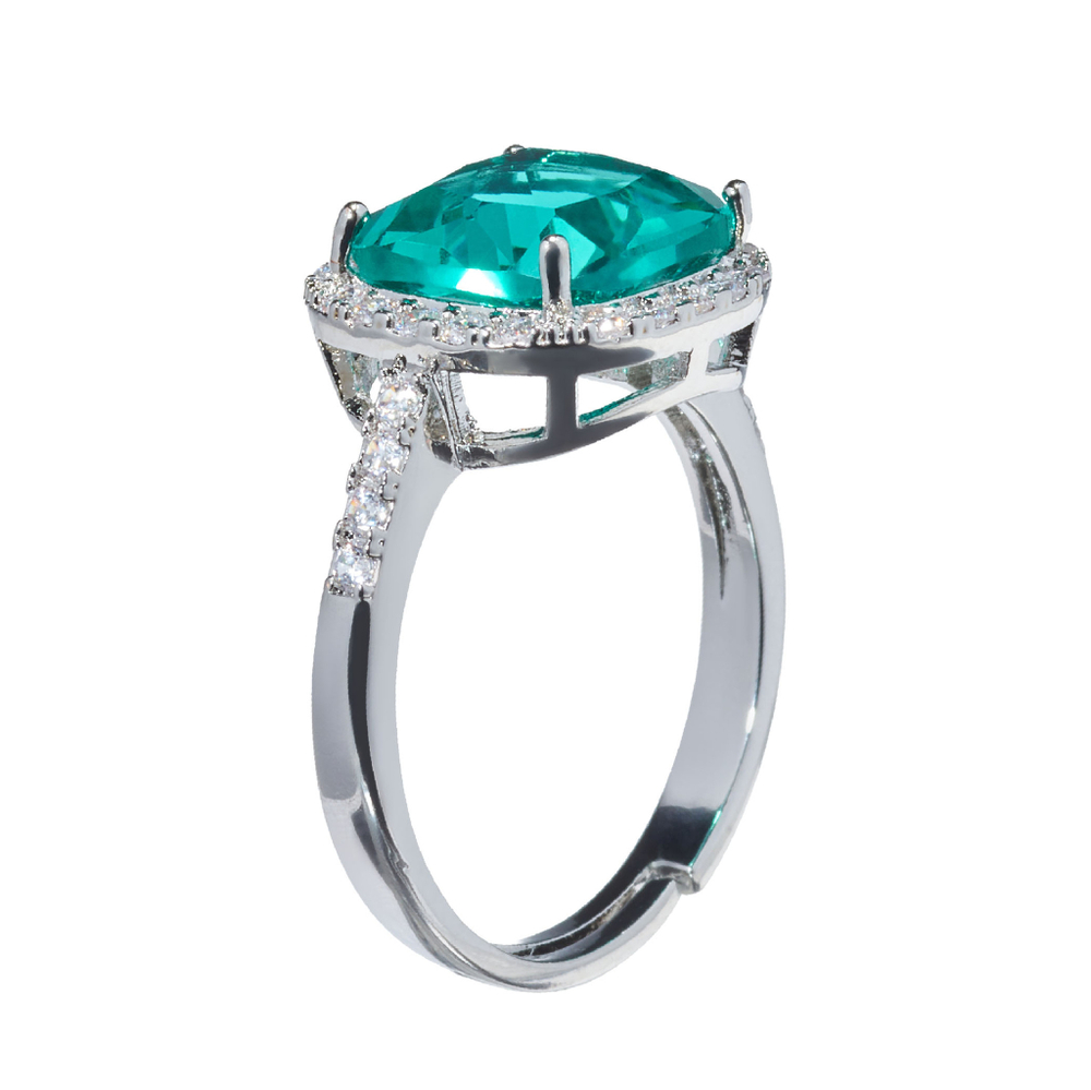 Кольцо-зеленый камень, серебро