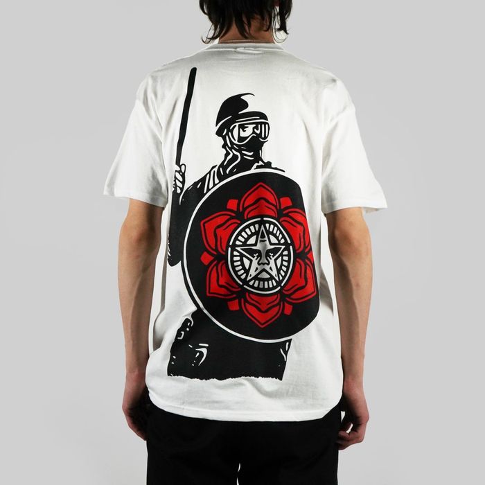Футболка мужская Obey Riot Cop Peace Shield артикул:165262638 - купить в магазине Дайс