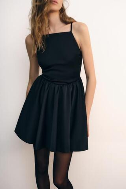 ZARA МИНИ-ПЛАТЬЕ С ОТКРЫТОЙ СПИНОЙ, ЧЕРНЫЙ