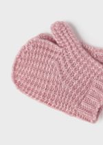 шапка с шарфом и варежками