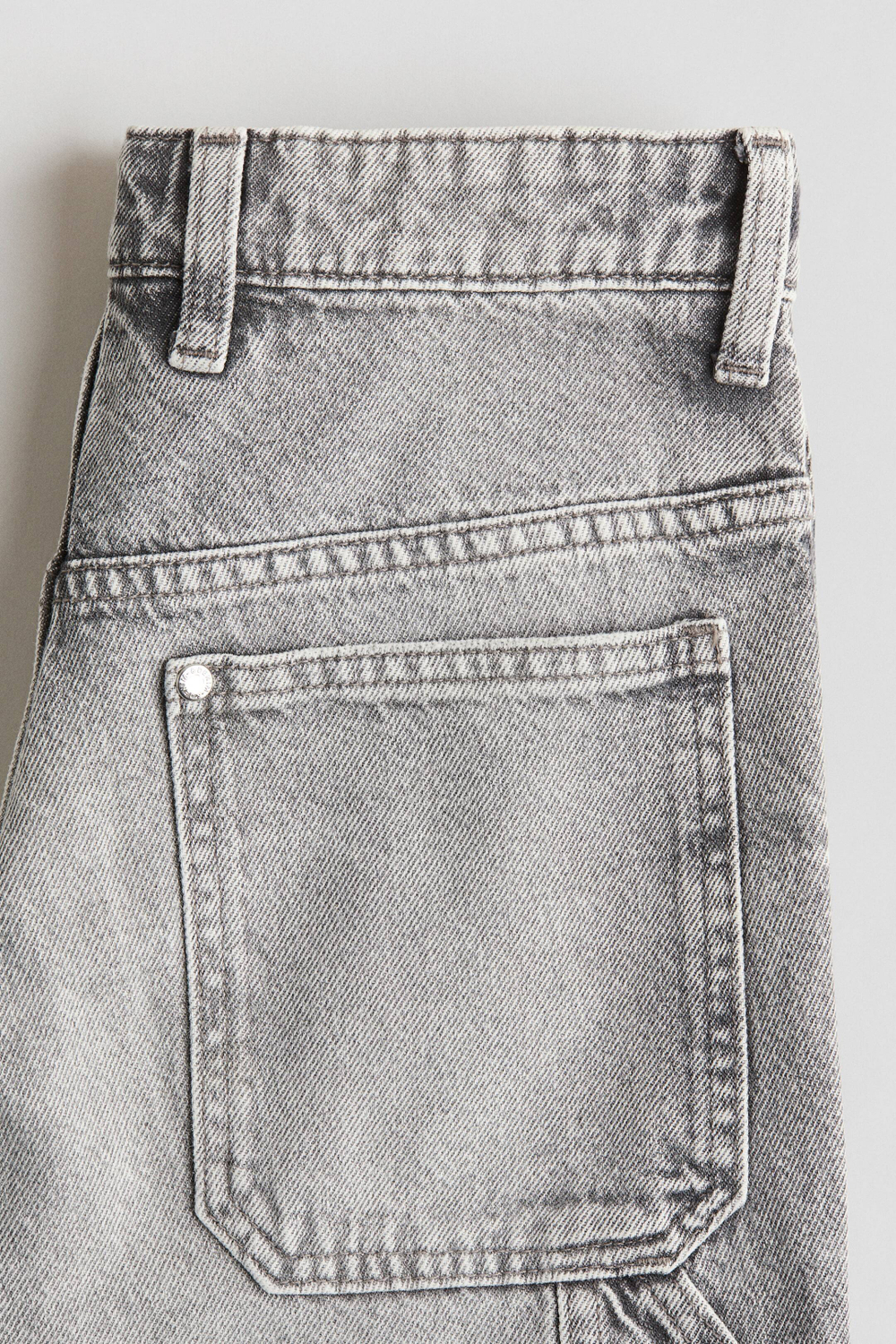 H&M Джинсы Baggy Fit Carpenter, светло-серый