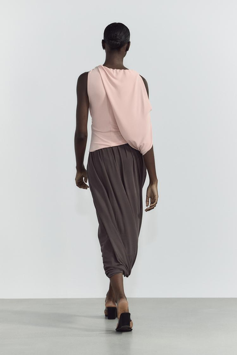 ZARA ТОП-НАКИДКА СО СБОРКАМИ, РОЗОВЫЙ