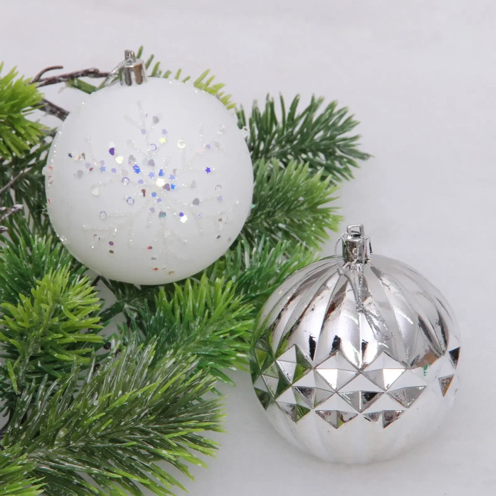 Новогодние шары «Волшебный бал» 8 см (набор 6 шт), Серебро/Белый