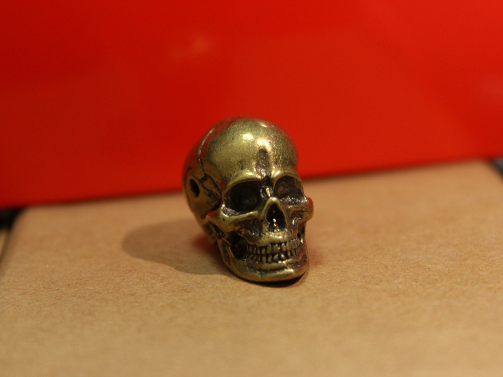 Темлячная бусина "Череп большой", желтый метал