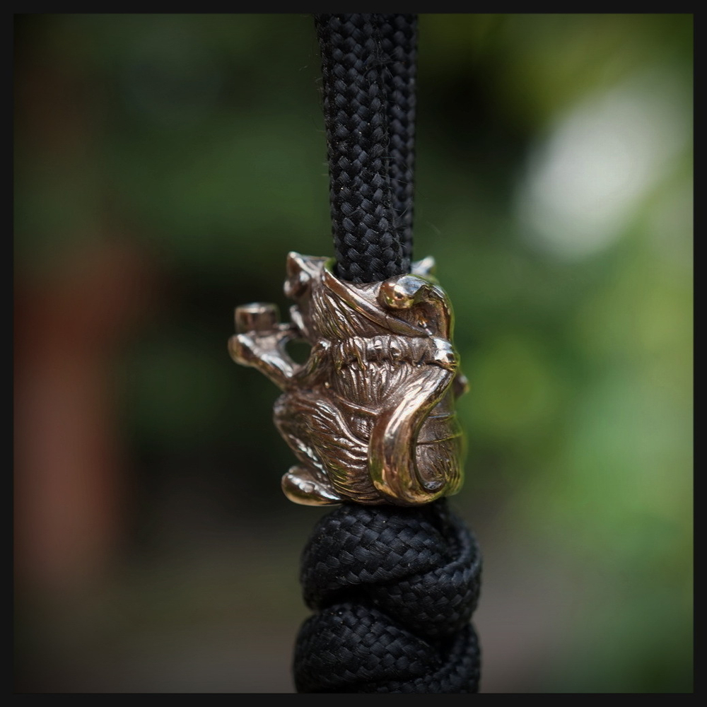 Бусина "ЙхоКот" для темляков или браслетов , латунь