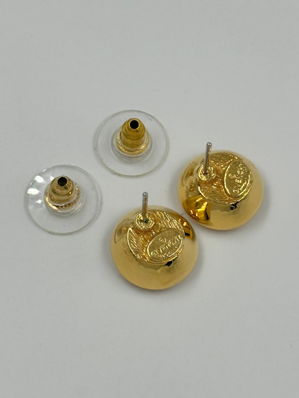 Серьги пусеты с кристаллами Givenchy