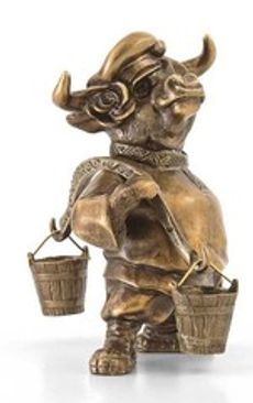 Бронзовая статуэтка "Бык с коромыслом"